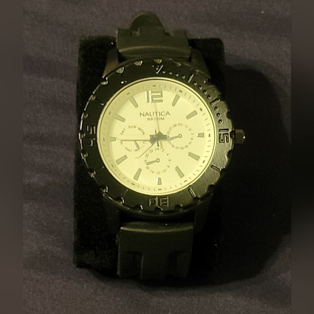 NAUTICA RUBBER BAND WATCH